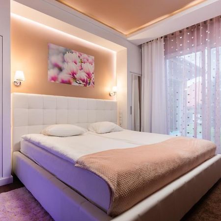 Melody De Luxe Apartment 米哈沃维采 外观 照片