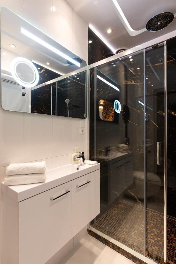 Melody De Luxe Apartment 米哈沃维采 外观 照片